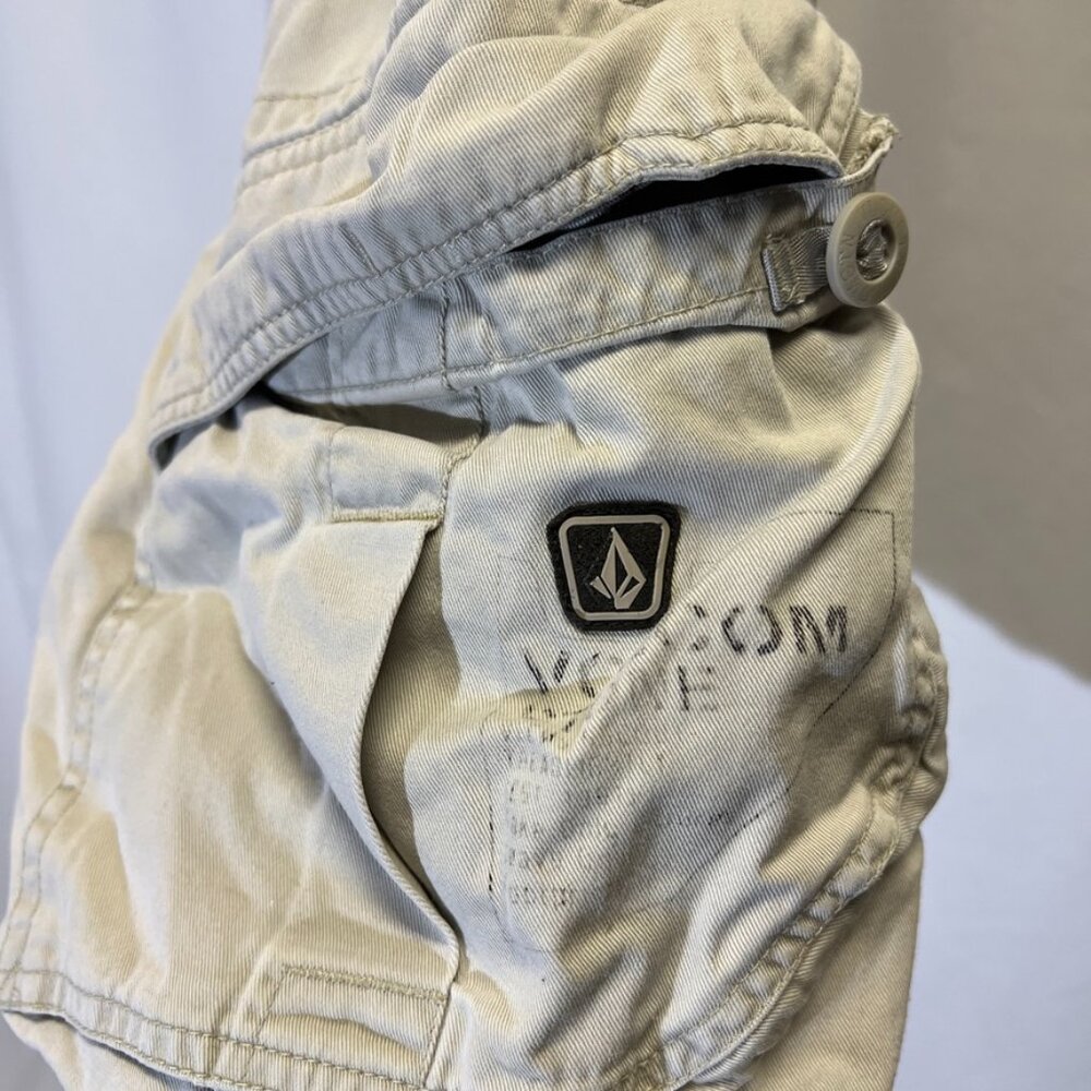 Volcom Stone Scout Tread Lightly Vintage Cargo Khaki Shorts - Picture 6 of 16